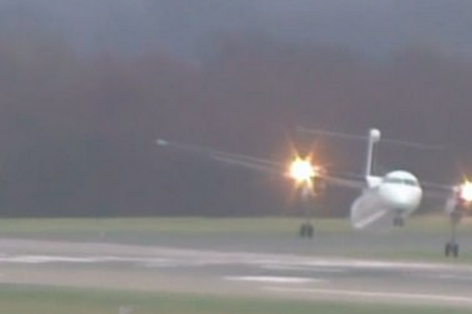 2018-01-19_12_01.06 aviao1.PNG