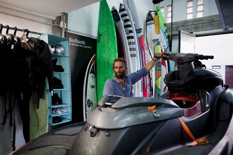 Hugo Vau, surf, nazare, recorde mundial, onda, desporto