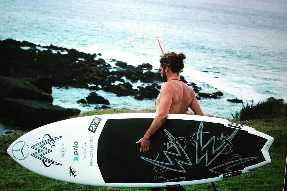 Hugo Vau, surf, nazare, recorde mundial, onda, desporto