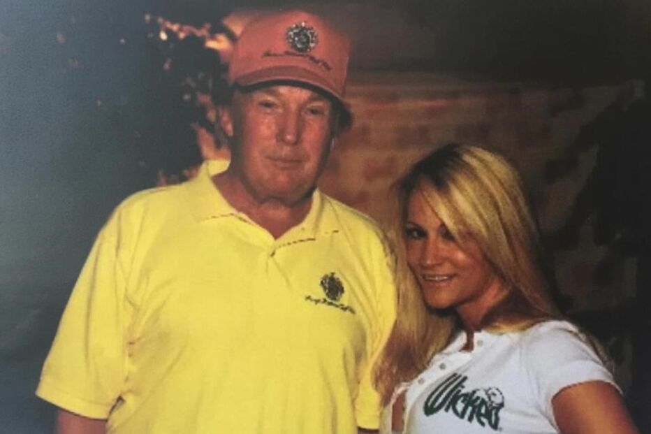 Jessica Drake esteve no quarto de Trump com mais duas amigas