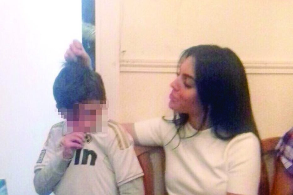 Namorada de Ronaldo solidária com crianças carenciadas