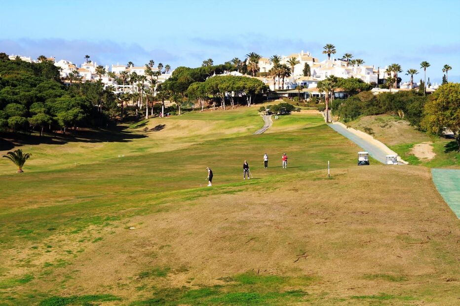 Empreendimento inclui campo de golfe e 55 unidades de alojamento  