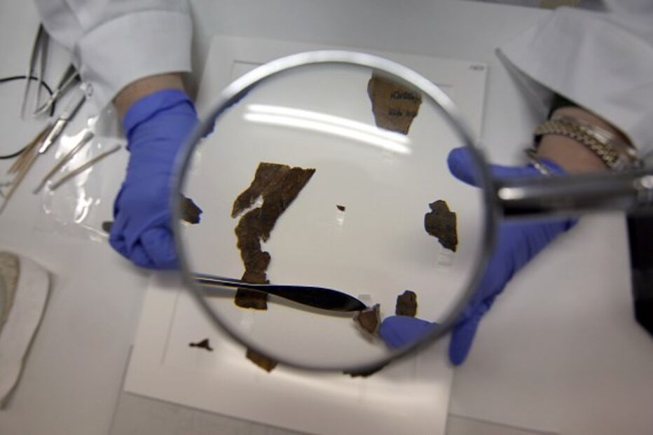 Manuscritos de pergaminhos do Mar Morto