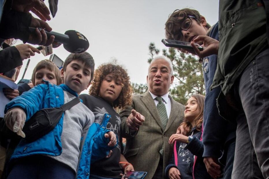 António Costa chama todos para reflorestar