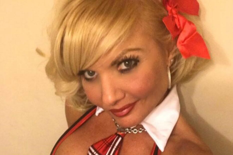 Dawn era conhecida nas redes sociais como 'Kitty Kat' e trabalhava como acompanhante de luxo às escondidas da família