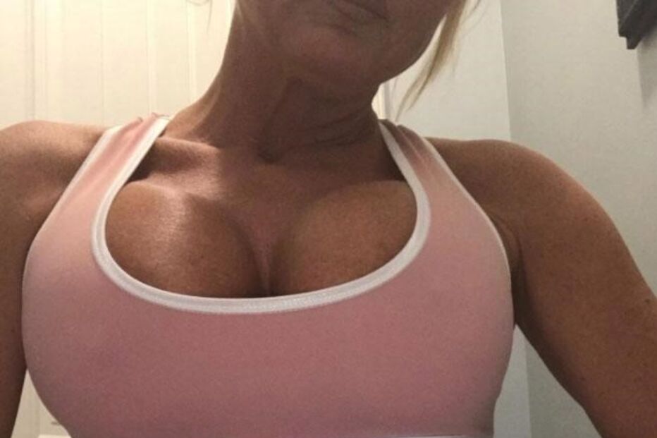 Dawn era conhecida nas redes sociais como 'Kitty Kat' e trabalhava como acompanhante de luxo às escondidas da família