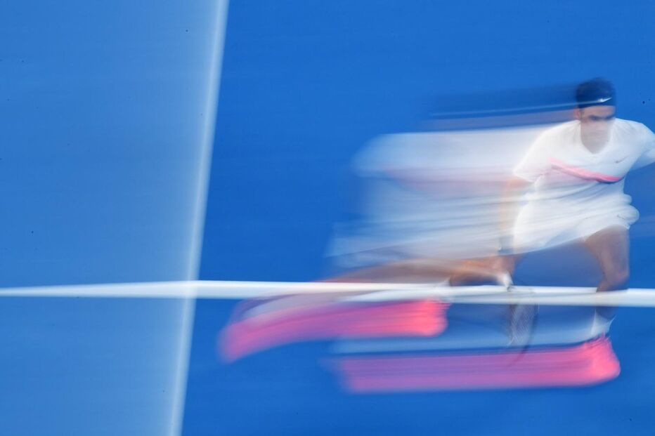 Federer vence Berdych nos 'quartos' do Open da Austrália