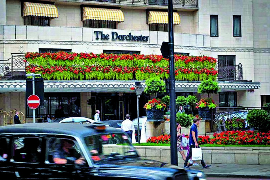 Hotel londrino onde decorreu o jantar de beneficência que foi palco de abusos   