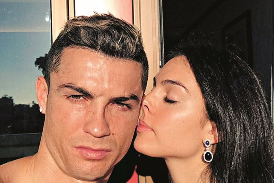 Gio divulgou foto com CR7 tirada antes de o craque ter levado pontos junto ao olho