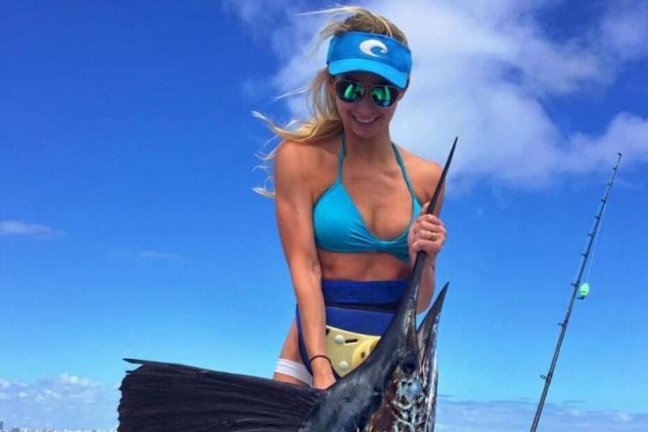 Emily Riemer tem 23 anos e é modelo e pescadora de alta competição