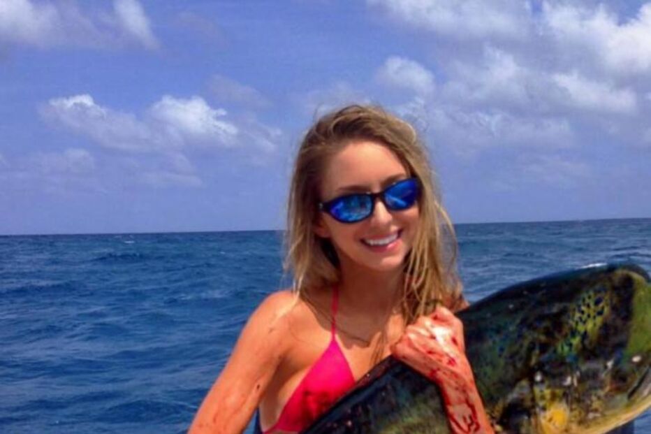 Emily Riemer tem 23 anos e é modelo e pescadora de alta competição