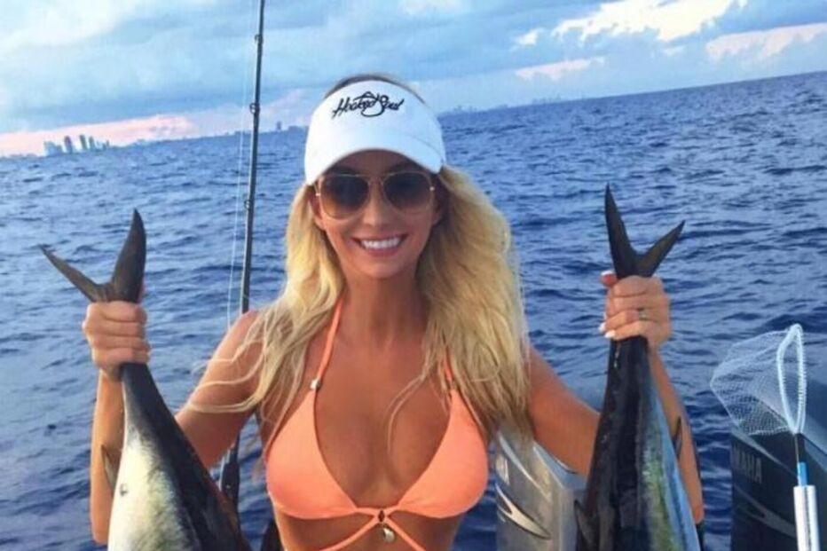 Emily Riemer tem 23 anos e é modelo e pescadora de alta competição