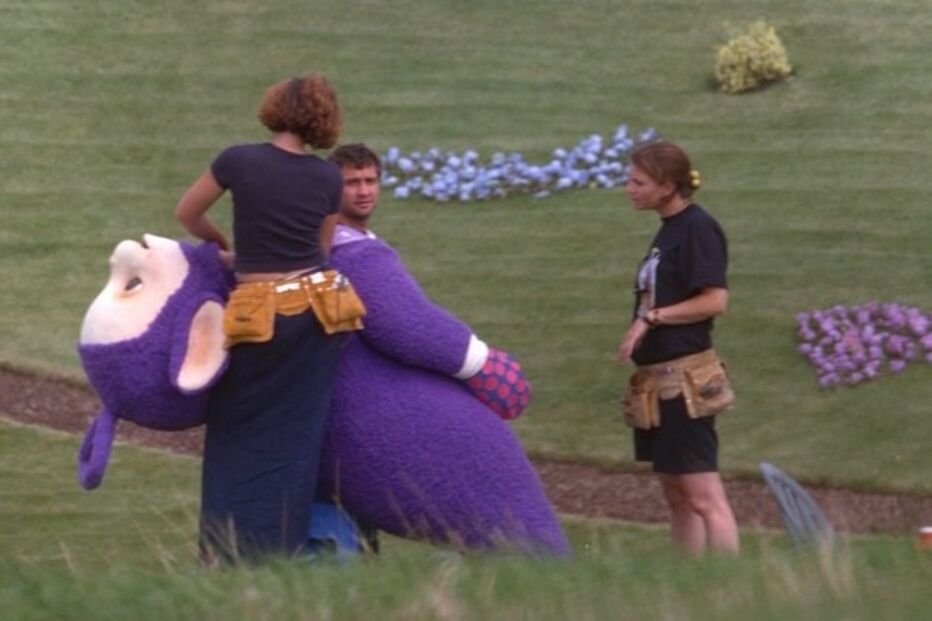 Ator que interpretava Tinky Winky nos 