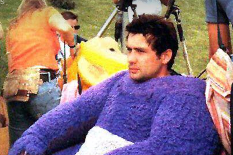 Ator que interpretava Tinky Winky nos 