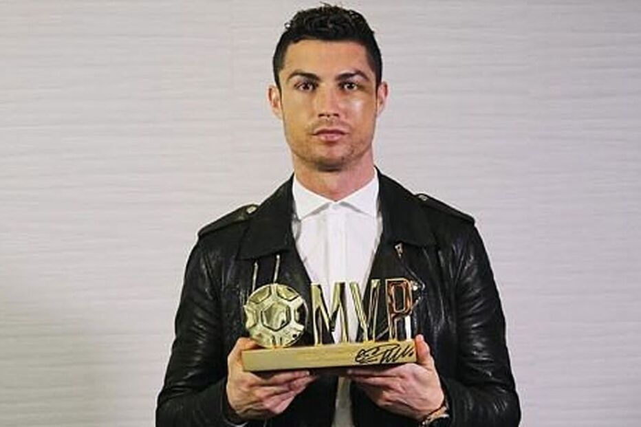 Ronaldo distinguido na China como melhor jogador de 2017
