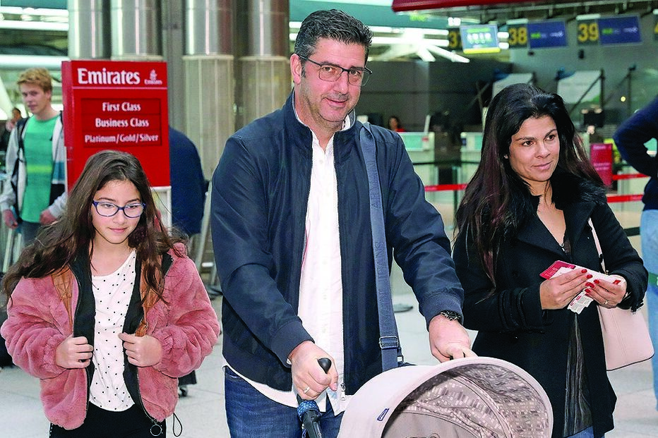 Rui Vitória, Benfica, jogo, futebol, águias, desporto, condomínio de luxo, almada