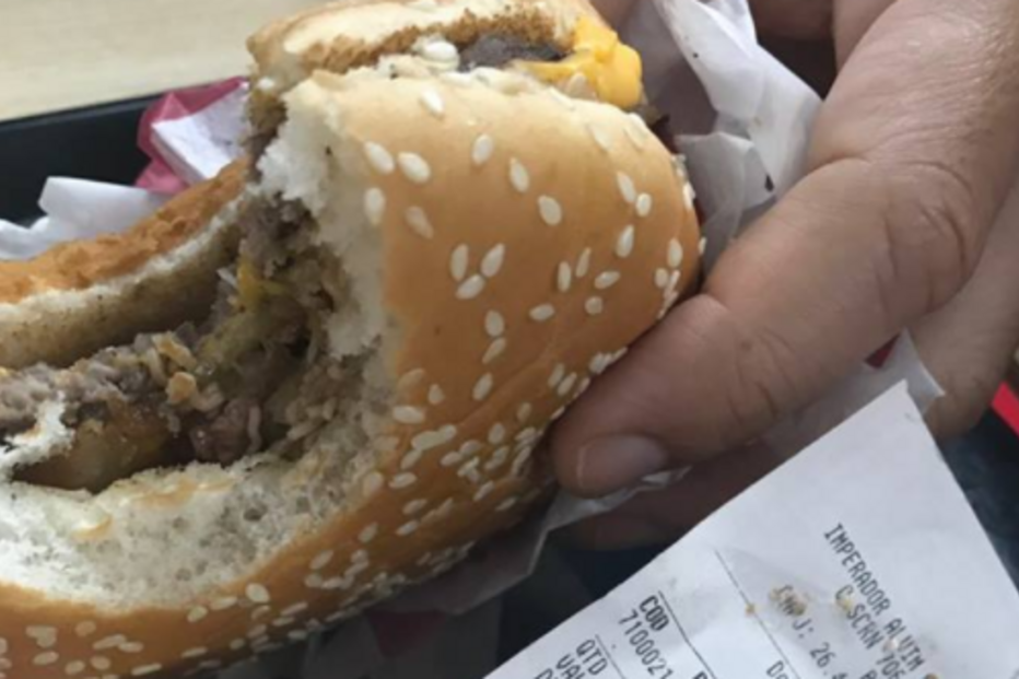 larvas, Burger King, menus, Brasil, Brasília, fast food, hambúrgueres