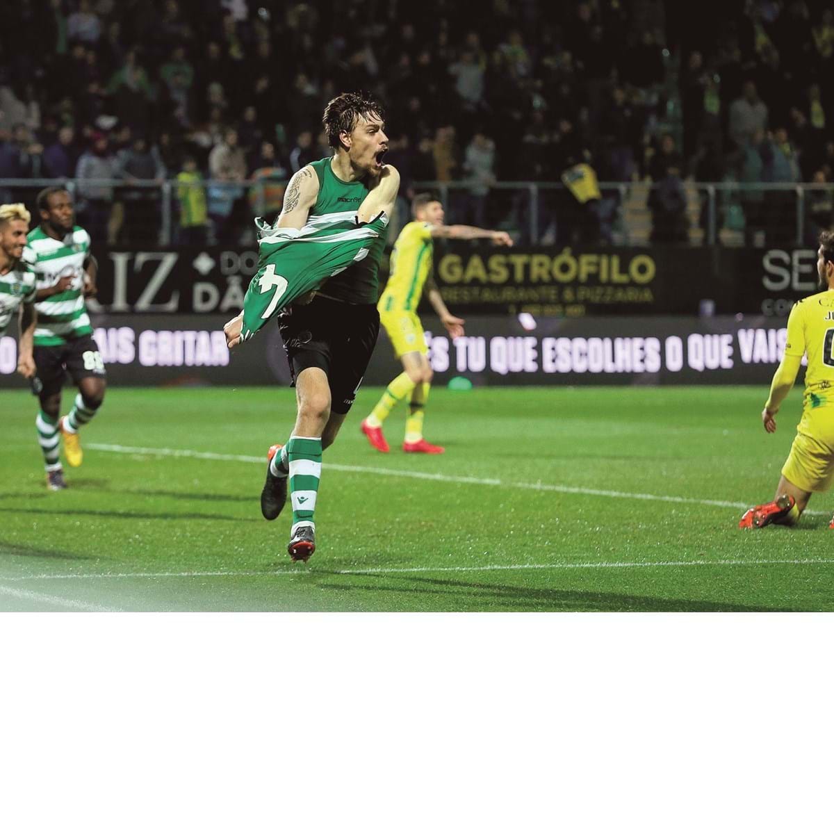 Joãozinho Arrasando no Futebol! ⚽