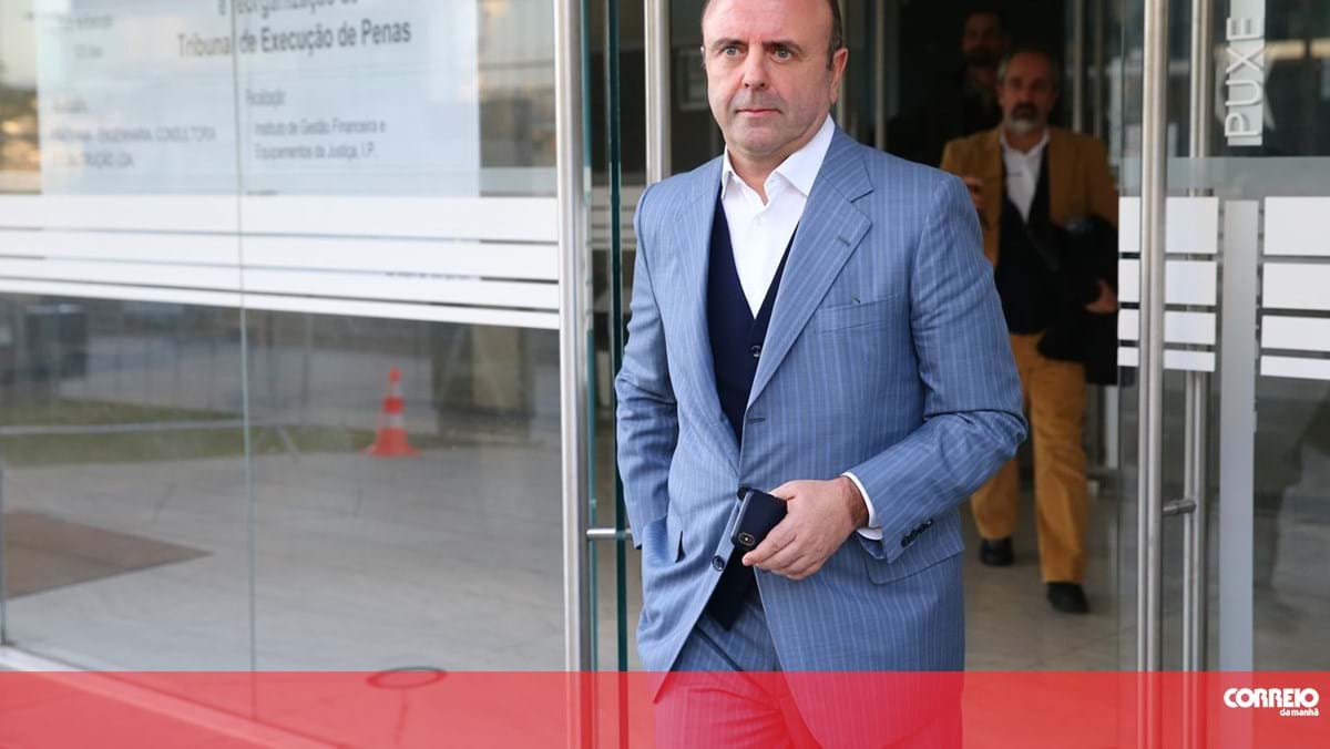 Cunha Ribeiro pede duplex de 210 mil euros a Lalanda e Castro - Correio da Manhã