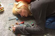 Menino tira foto a mãe exausta da quimioterapia