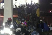 Grupo de mascarados no Rio de Janeiro