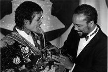 Michael Jackson e o produtor Quincy Jones