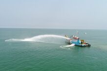 Início da colocação do cabo submarino entre Angola e Brasil, em 2017