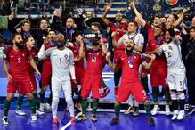 Seleção de Futsal festeja título europeu