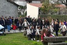 Paroquianos estiveram reunidos junto à igreja, onde foram informados do afastamento do sacerdote  