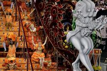 Segundo dia de desfiles de escolas de samba em São Paulo