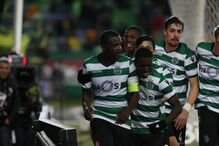 Leões celebram golo de William contra o Feirense