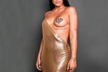 carnaval, entrudo, adesivos, tapa mamilos, Cleo Pires, Aniita