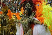 Salgueiro ganha estandarte de ouro como melhor escola de samba do Rio de Janeiro