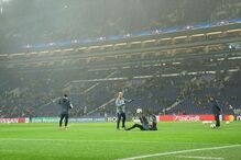 FC Porto partilhou imagens dos jogadores a treinar no relvado antes do jogo