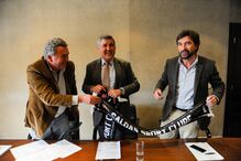 Jorge Reis (Caldas SC); Tinta Ferreira (Presidente da Câmara Caldas da Rainha) e Pedro Raposo (Vereador) ,
