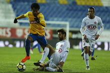 Maurides (de branco) 