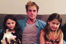 Kianni Arroyo, irma, familia