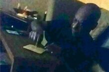 Padre filmado a consumir drogas enquanto vê pornografia