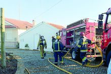 Três horas de pânico com fogo em fábrica