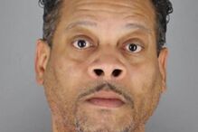 Jerry Lee Curry, de 51 anos, violou e torturou as filhas