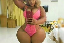 Eudoxie Yao faz furor na Costa do Marfim