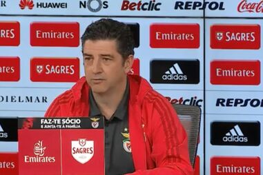 The Young Gods com energia contida