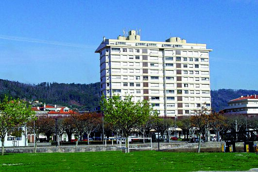 Prédio Coutinho vai ser demolido para dar lugar a um mercado municipal, no centro histórico de Viana do Castelo 