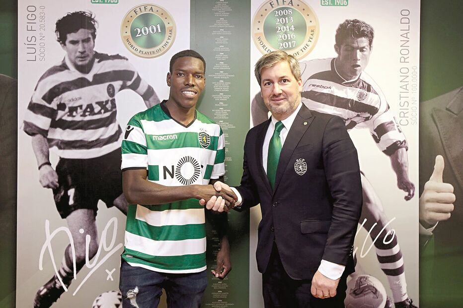 Lumor, lateral-esquerdo de 21 anos, é reforço de último dia nos leões