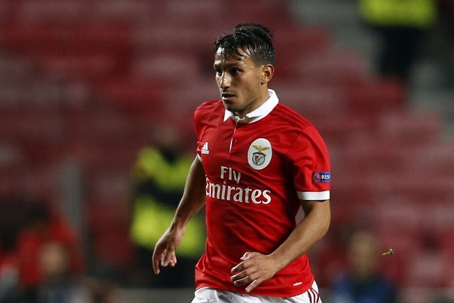 João Carvalho tem 20 anos e é produto da formação da Luz 