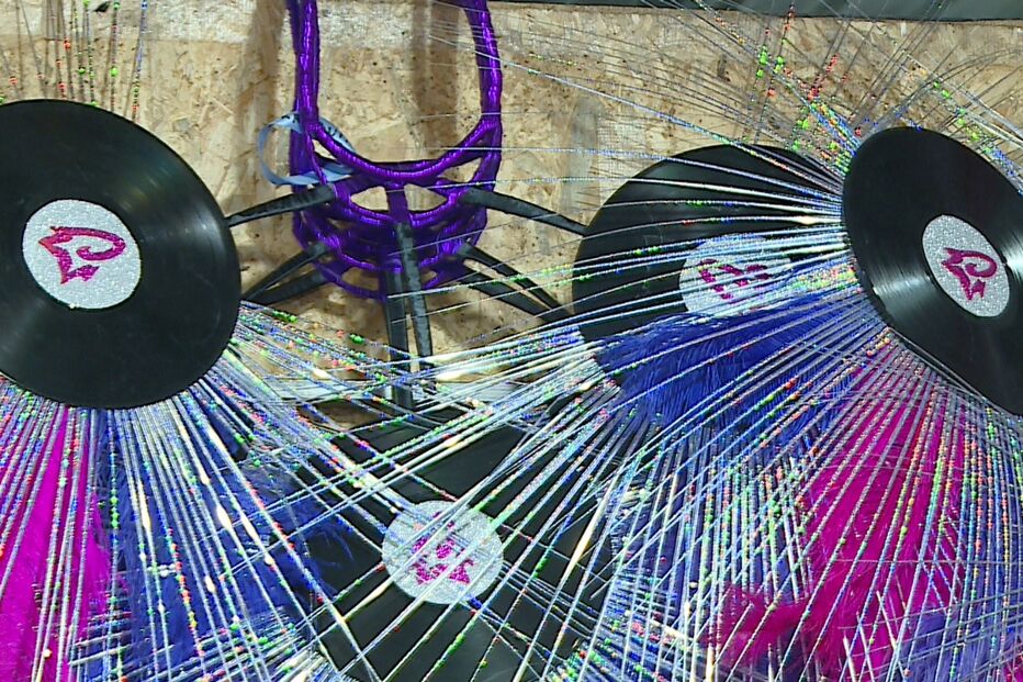 Carnaval, samba, fantasias, Ovar, Estarreja, desfiles, máscaras