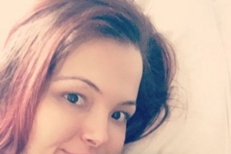 Jovem é picada por carraça e passa a viver como um 