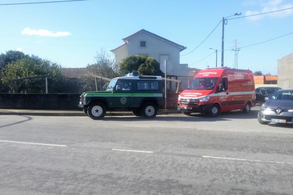 GNR, bombeiros e INEM foram ao local, mas já não foi possível evitar o pior
