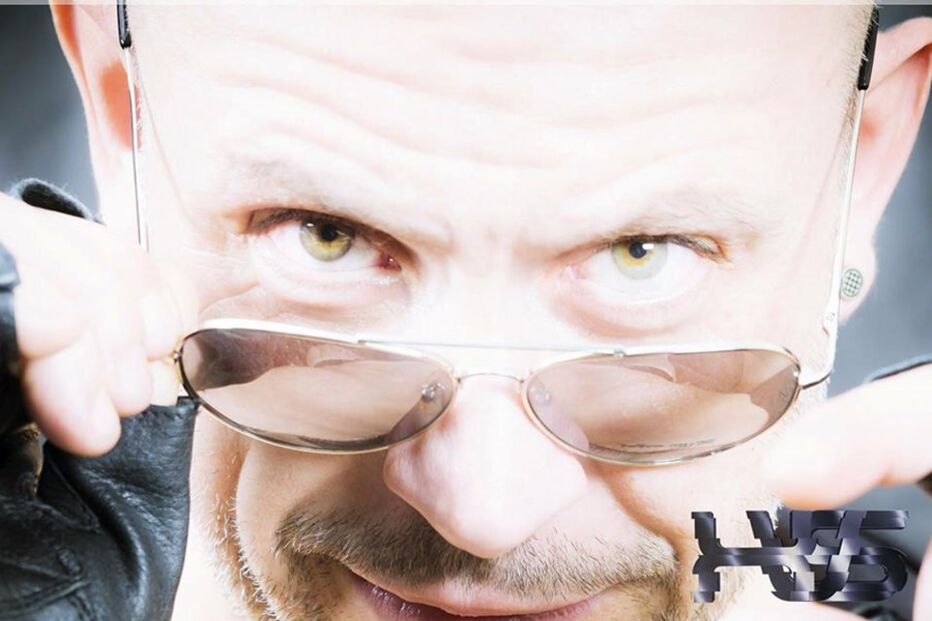 O ator porno espanhol Stiff Vargas