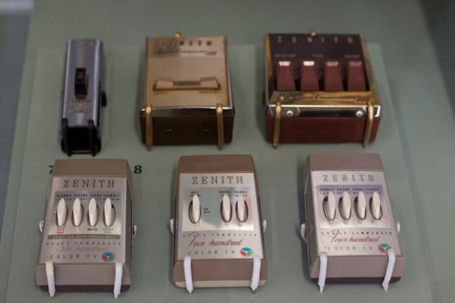 Comando para TV (Zenith Space Command, 1956) - 1.909€